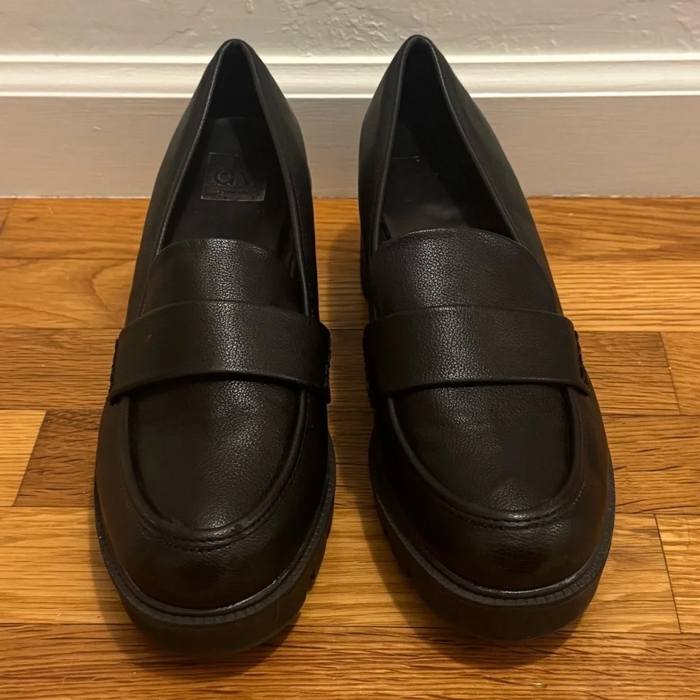 DOLCE VITA Black Neeka Lug‎ Loafer Chunky Heel Maryjane Sz 9 1/2 9.5 Preppy Fall